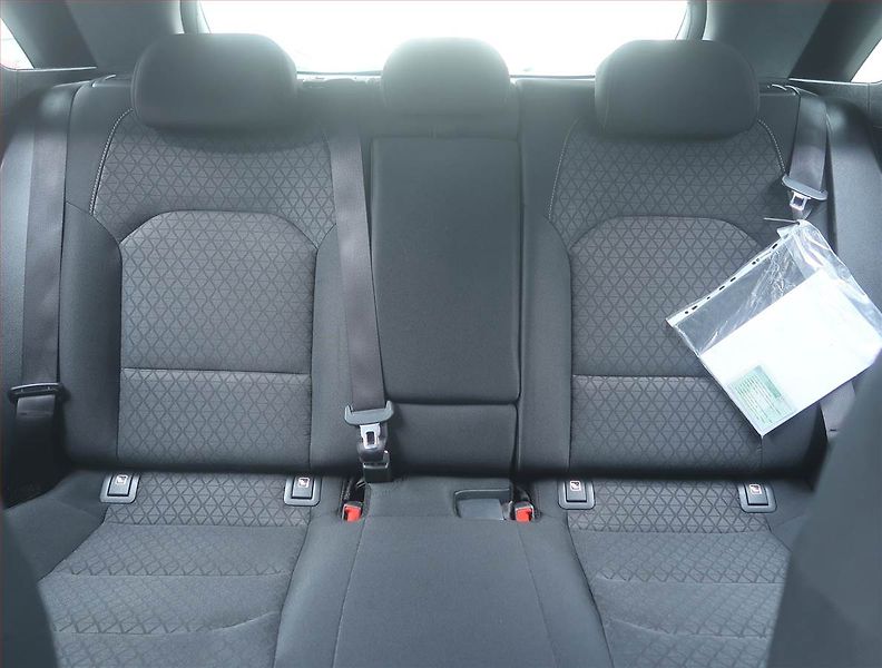 Kia Ceed (2020) Gold 1.0 T-GDI, Serv.kniha - fotka 10 z 16