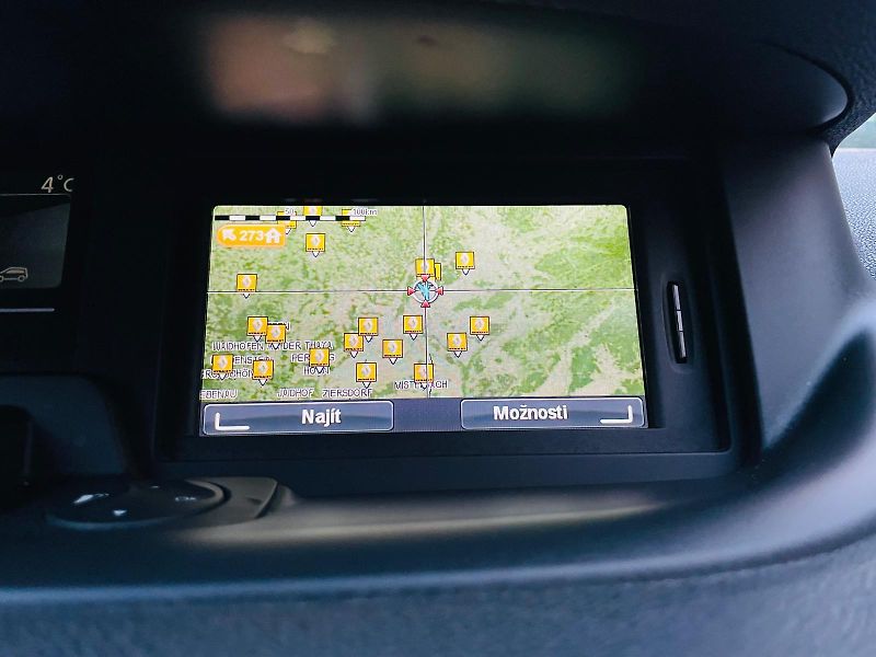 Renault Grand Scénic 1.6dCi MANUÁL KAMERA SERVISKA - fotka 30 z 44