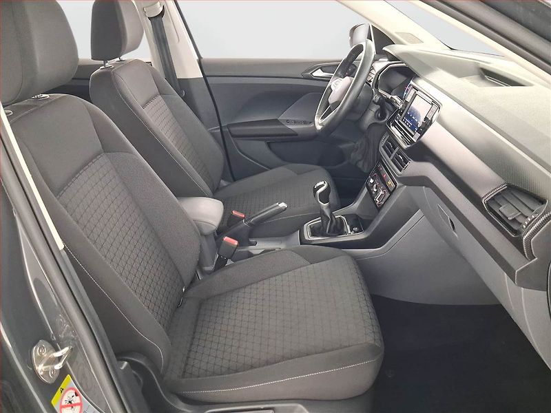 Volkswagen T-Cross (2021) Life 1.0 TSI, ČR,1.maj - fotka 9 z 19