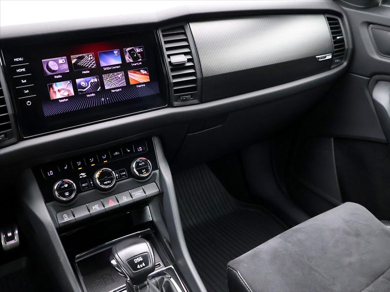 Škoda Kodiaq 2,0 TDI 140kW Sportline 4x4 DS - fotka 28 z 41