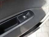 Peugeot 308 (2019) 1.2PT, AC, park.asist - náhled 12
