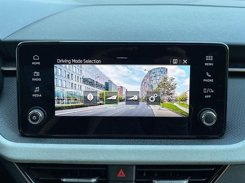 Škoda Scala (2024) 1.5 TSI Top Selection - fotka 24 z 34