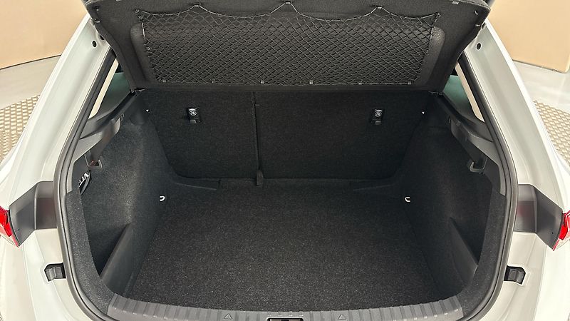 Škoda Scala 1.0 TSI DSG Style - fotka 17 z 24