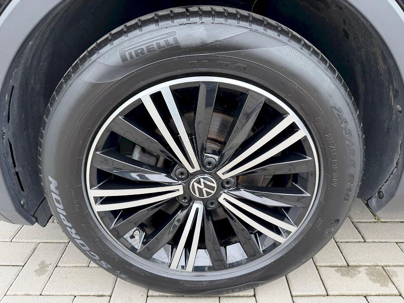 Volkswagen Tiguan (2021) 1.5 TSI 110kW United - fotka 35 z 35