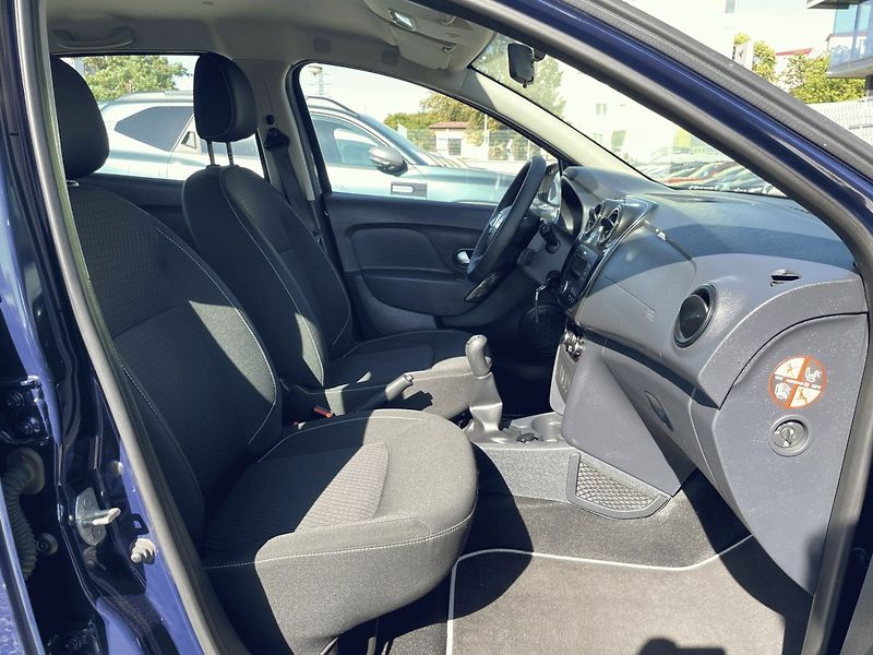 Dacia Sandero (2018) 1.0 SCe,54kW,ČR,Klima - fotka 25 z 28