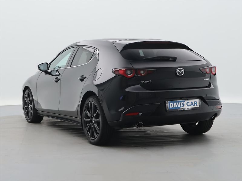 Mazda 3 2.0 eSkyactive-G122 Homura Aut - fotka 5 z 31