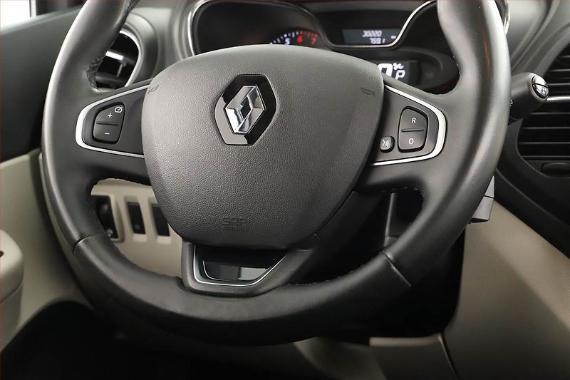 Renault Captur (2018) 1.2 TCe, Automat, Serv.kniha - fotka 13 z 14