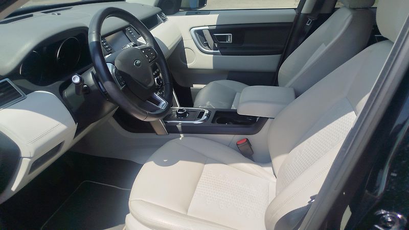 Land Rover Discovery Sport (2018) 2.0 TD4  SPORT  KOUPENO CZ - fotka 6 z 46