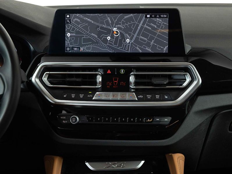 BMW X4 xDrive30i - fotka 13 z 21