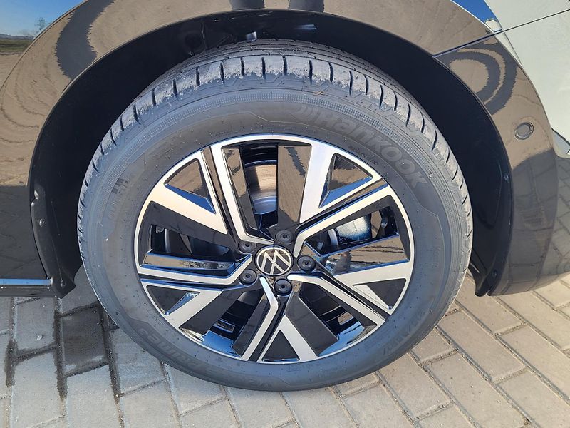 Volkswagen Touran (2026) People 2,0 TDI 110kW - fotka 28 z 28
