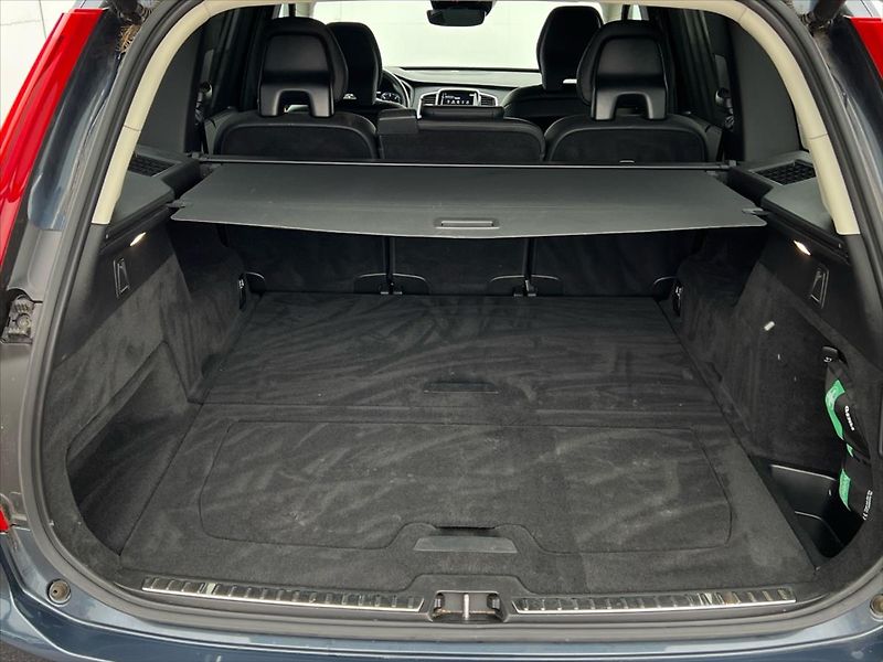 Volvo XC90 2,0 173 kW AWD 8A/T INSCRIPTIO - fotka 14 z 32