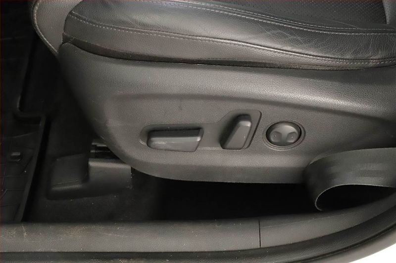 Hyundai Tucson (2019) 2.0 CRDi, 4X4, Automat, Kůže - fotka 15 z 19