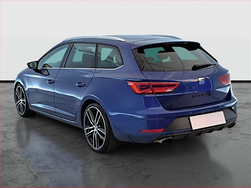 Seat Leon (2018) 2.0 TSI Cupra 300, 4X4 - fotka 4 z 21