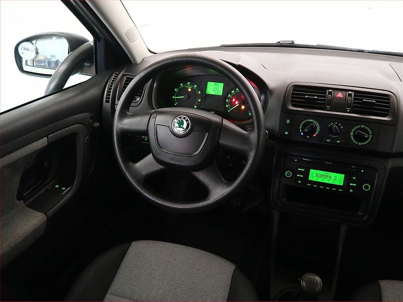 Škoda Fabia (2010) 1.2, oblíbený vůz - fotka 7 z 13