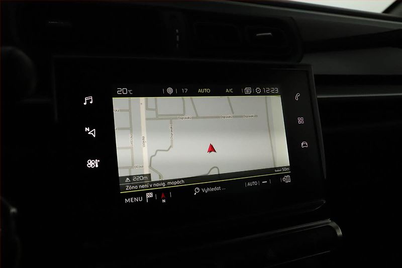 Citroën C3 (2018) 1.2 PureTech, Navi, Tempomat - fotka 12 z 13
