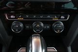 Volkswagen Passat (2017) 2.0TDI 140kW 4MOT DSG Highline - náhled 32
