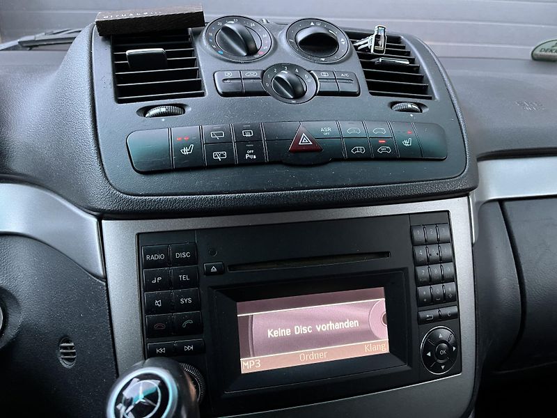 Mercedes-Benz Viano (2011) 2,2 4MATIC 120Kw - fotka 15 z 23