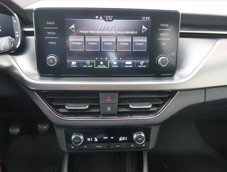 Škoda Kamiq (2020) 1.0 TSI, Tempomat - fotka 12 z 14