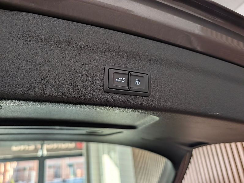 Audi A6 50 TDI 3.0 210kW 8A QUATTRO - fotka 33 z 35