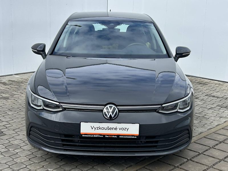 Volkswagen Golf Life 1,0TSi - fotka 4 z 22