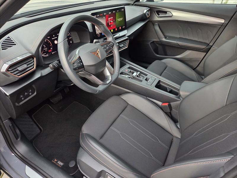 Cupra Formentor 2,0 TSi DSG 4x4 Záruka2029 ČR - fotka 8 z 22