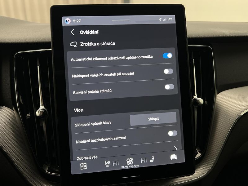 Volvo XC60 B5 AWD BLACK EDITION PLUS AUT  - fotka 39 z 43