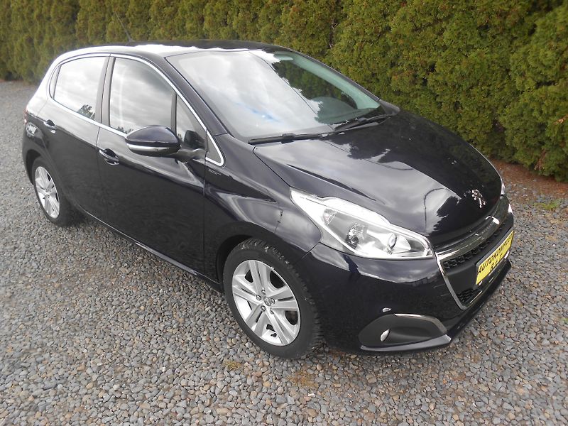 Peugeot 208 NAVI, CHROM, LED, 87TKm - fotografie inzerátu