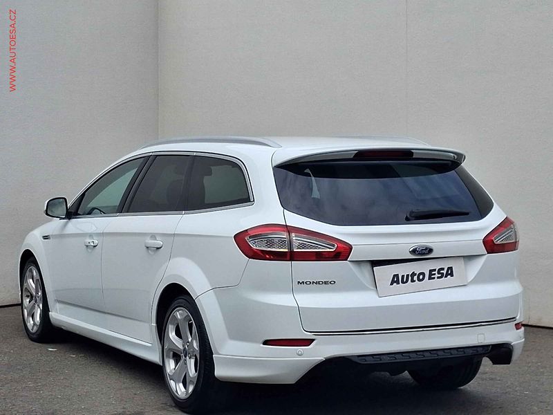 Ford Mondeo (2012) 2.0 TDCi, Titanium S, AT - fotka 6 z 20