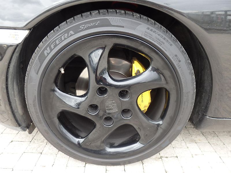 Porsche Boxster 2.5 150 kW + HARDTOP - fotka 19 z 21