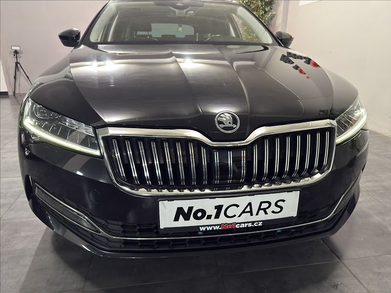Škoda Superb 1,5   TSI DSG STYLE PLUS PANO - fotka 40 z 43