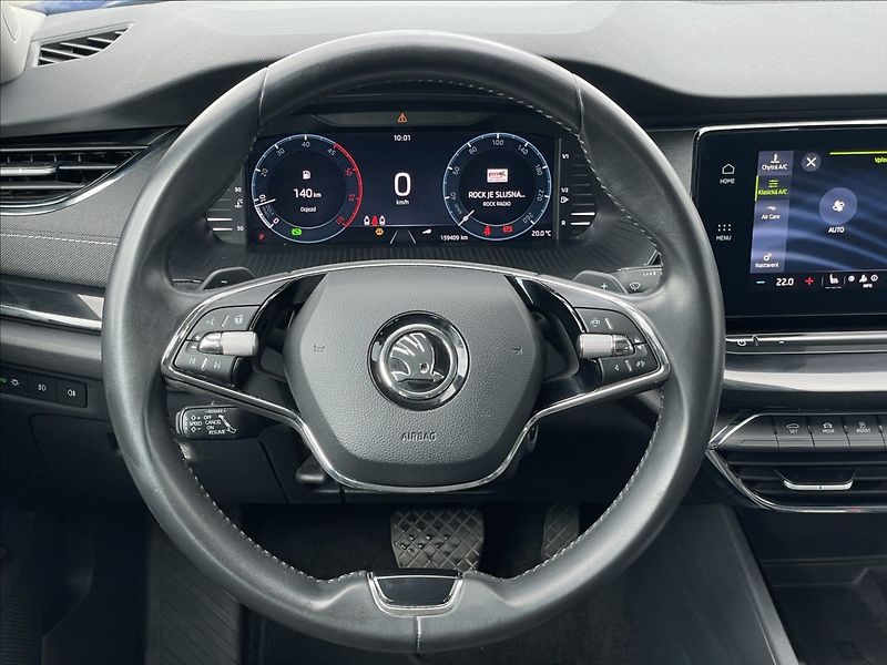 Škoda Octavia 2,0 TDI DSG Combi Style Plus - fotka 8 z 22
