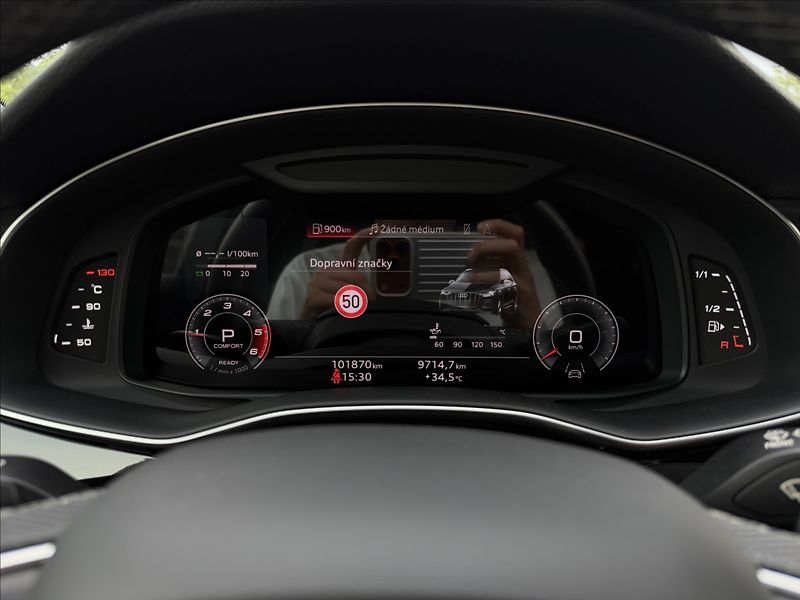 Audi Q7 50 TDI S-line Quattro - fotka 18 z 28