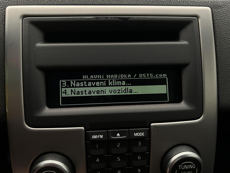 Volvo C70 MOMENTUM - fotka 28 z 33