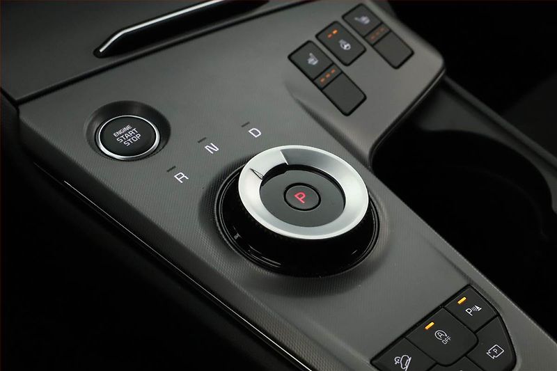 Kia Sportage (2025) 1.6 T-GDI, Exclusive, Navigace - fotka 10 z 19