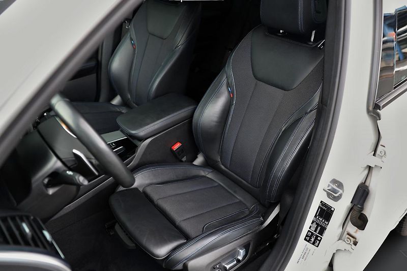 BMW X3 M40i - fotka 10 z 17