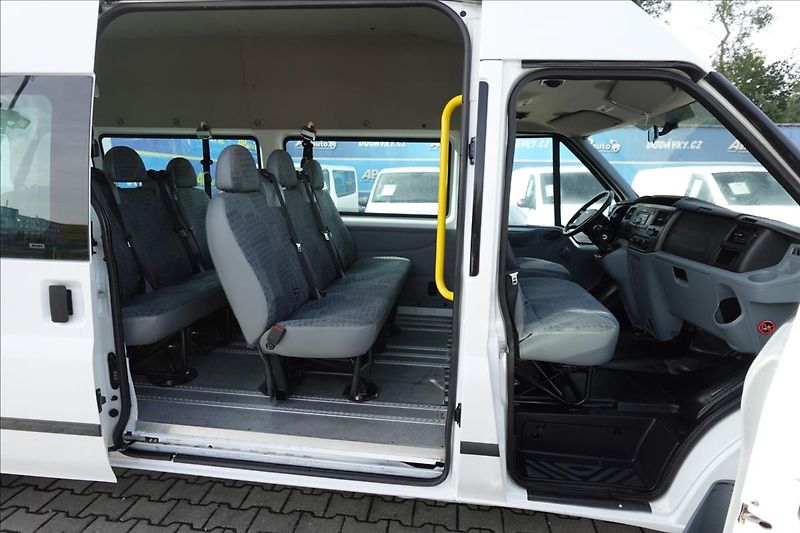 Ford Transit 2,2 TDCI  L3H3 9MÍST BUS KLIMA - fotka 15 z 29