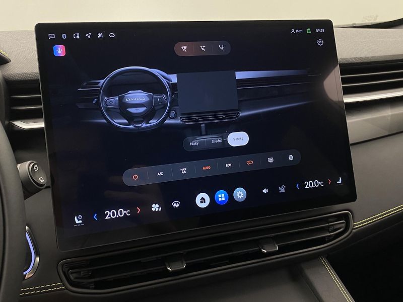 Lynk & Co 01 (2025) 01 MORE PHEV DEMO - fotka 40 z 102