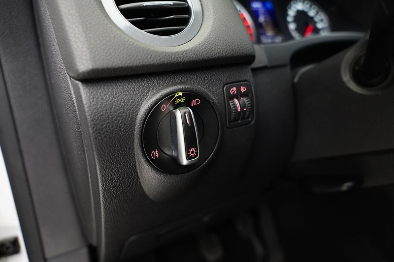 Volkswagen Tiguan - fotka 14 z 24