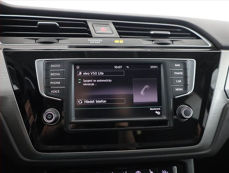 Volkswagen Touran (2016) Comfortline 2.0 TDI - fotka 13 z 17
