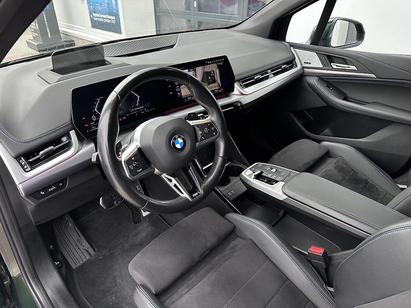 BMW Řada 2 218i ActiveTourer M-Sport - fotka 11 z 26