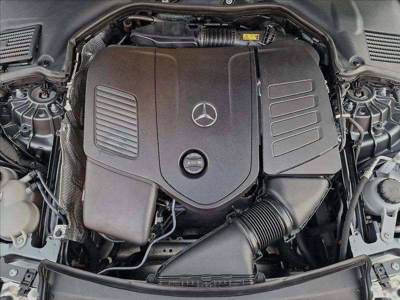 Mercedes-Benz Třídy C C300 AMG 4MATIC,ČR,1.Majitel - fotka 43 z 48