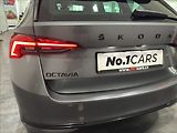 Škoda Octavia 2,0   TDI DSG REZERVACE - náhled 25