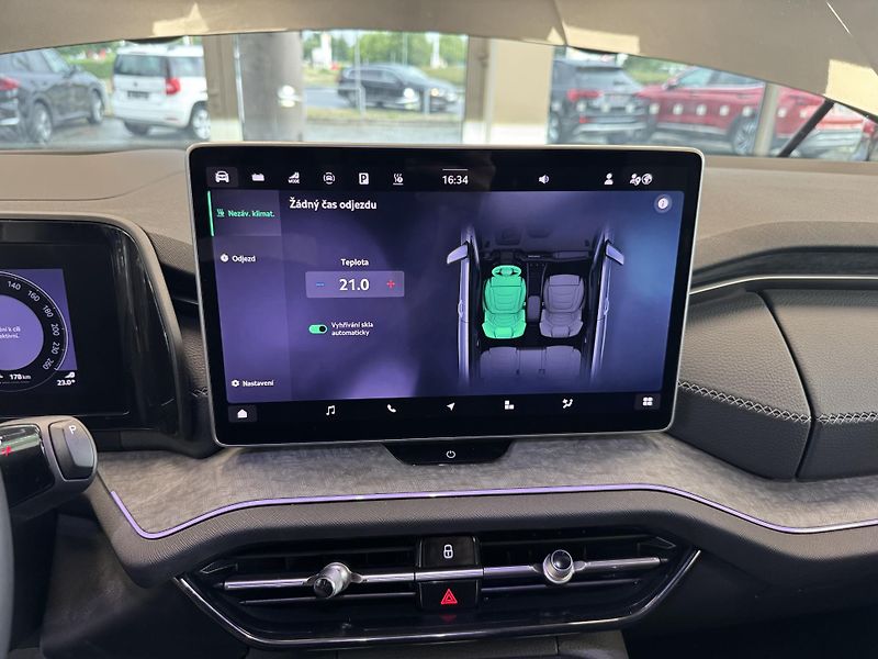 Škoda Kodiaq (2025) 1,5TSi DSG MHEW CANTON TAŽNÉ - fotka 36 z 47