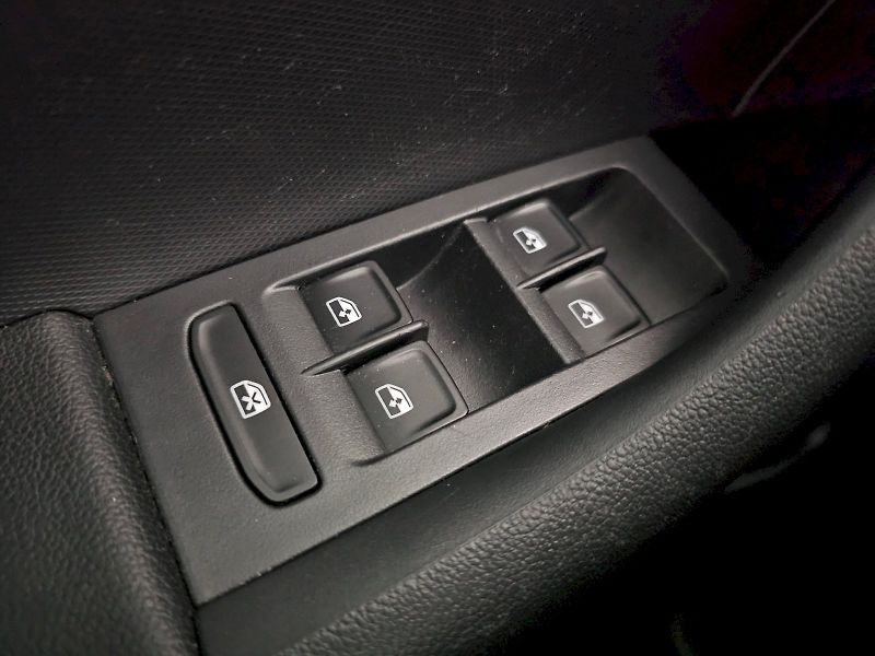 Škoda Rapid (2019) 1.0TSI 81kW Ambition Plus - fotka 23 z 28