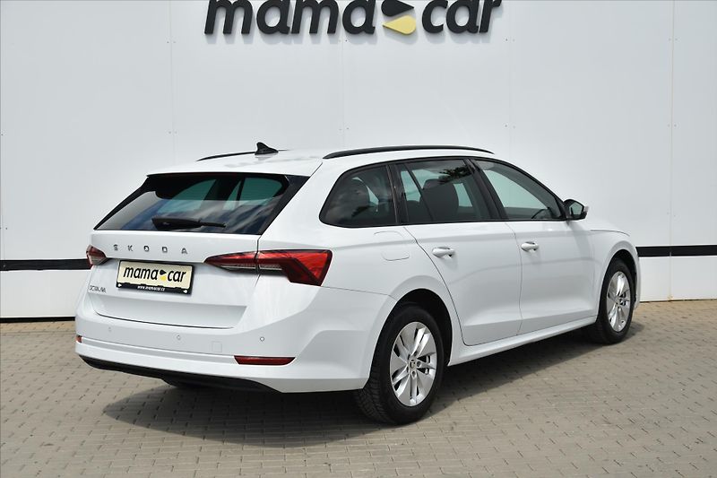 Škoda Octavia 1.5 TSI 110kW LED AMBITION+ ČR - fotka 7 z 28