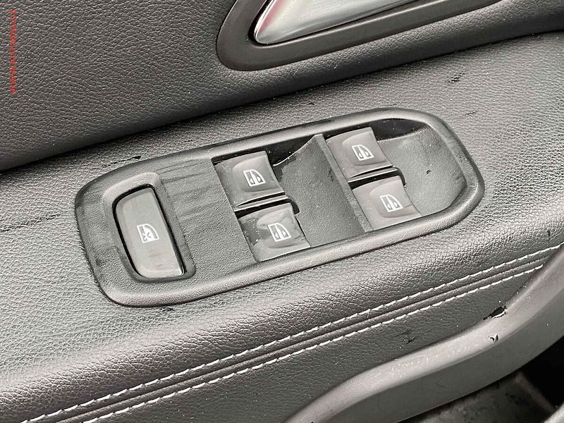 Dacia Duster (2019) 1.3TCe, Prestige, kůže, +kola - fotka 11 z 20