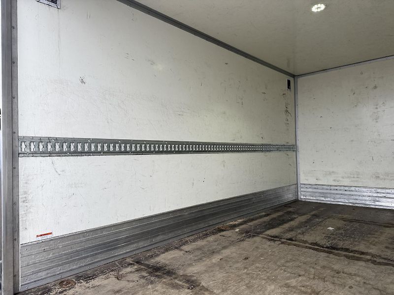 Fiat Ducato (2019) 8 PALET+HYDRAULICKÉ ČELO 750kg - fotka 21 z 23