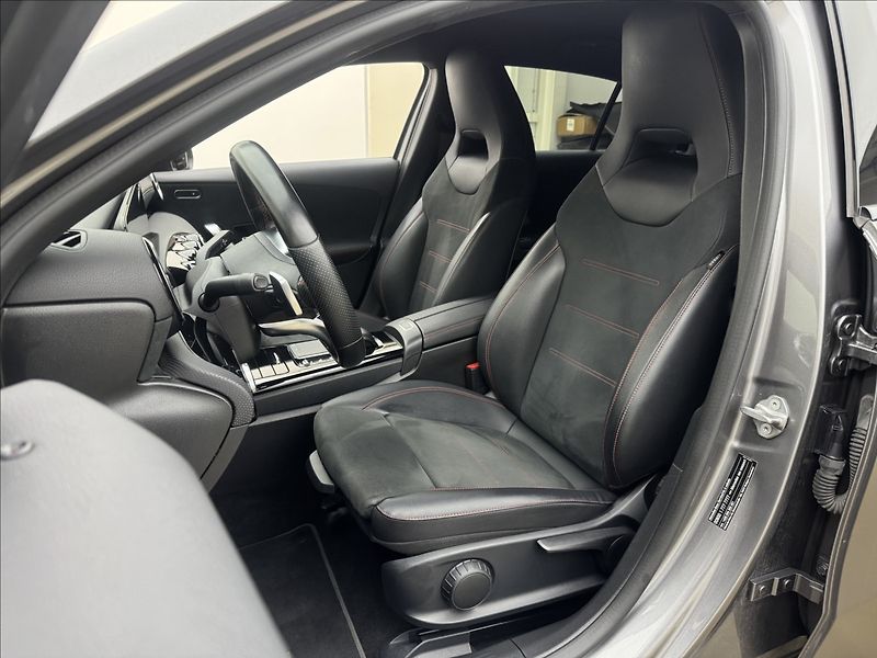 Mercedes-Benz Třídy A 1,3 AMG DPH KAMERA VÝHŘEV ČR - fotka 33 z 40