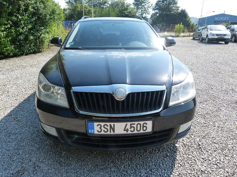 Škoda Octavia 1.6 TDI - fotka 2 z 18