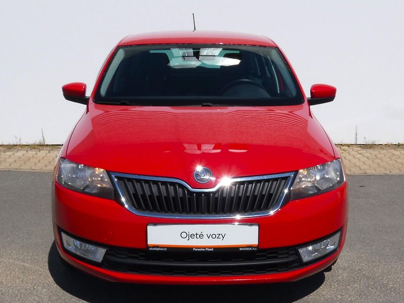 Škoda Rapid AmbitionPlus Fresh 1,2 TSI /63 - fotka 4 z 29